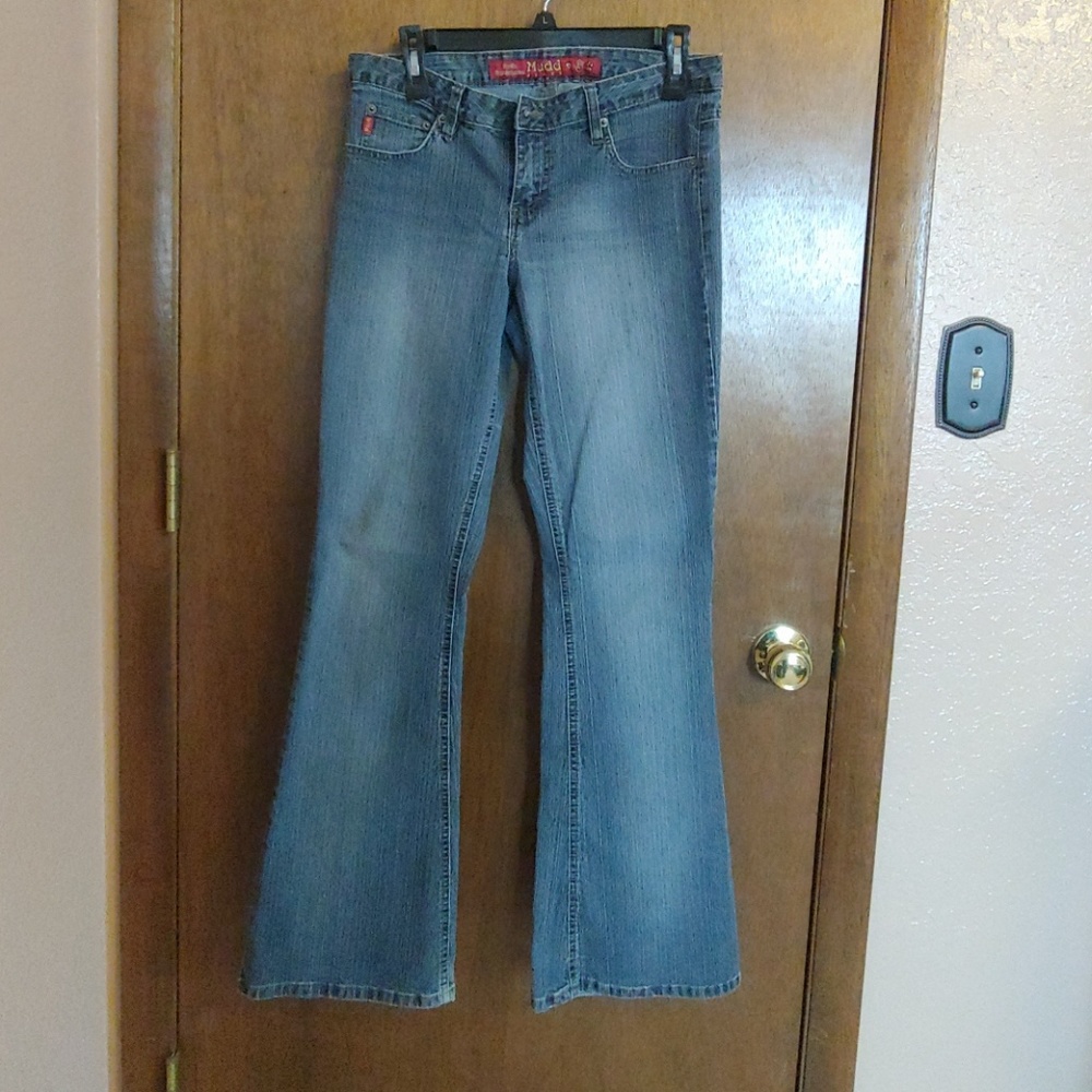 Mudd flare stretch jeans size 9 fit long